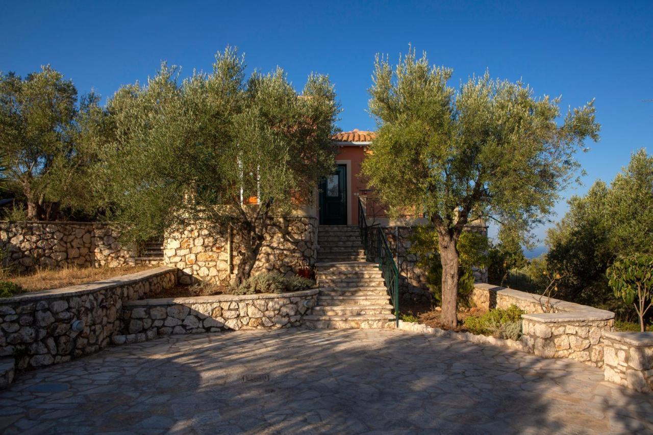 Villa Belvedere Rosa ซูกาเลดส์ ภายนอก รูปภาพ
