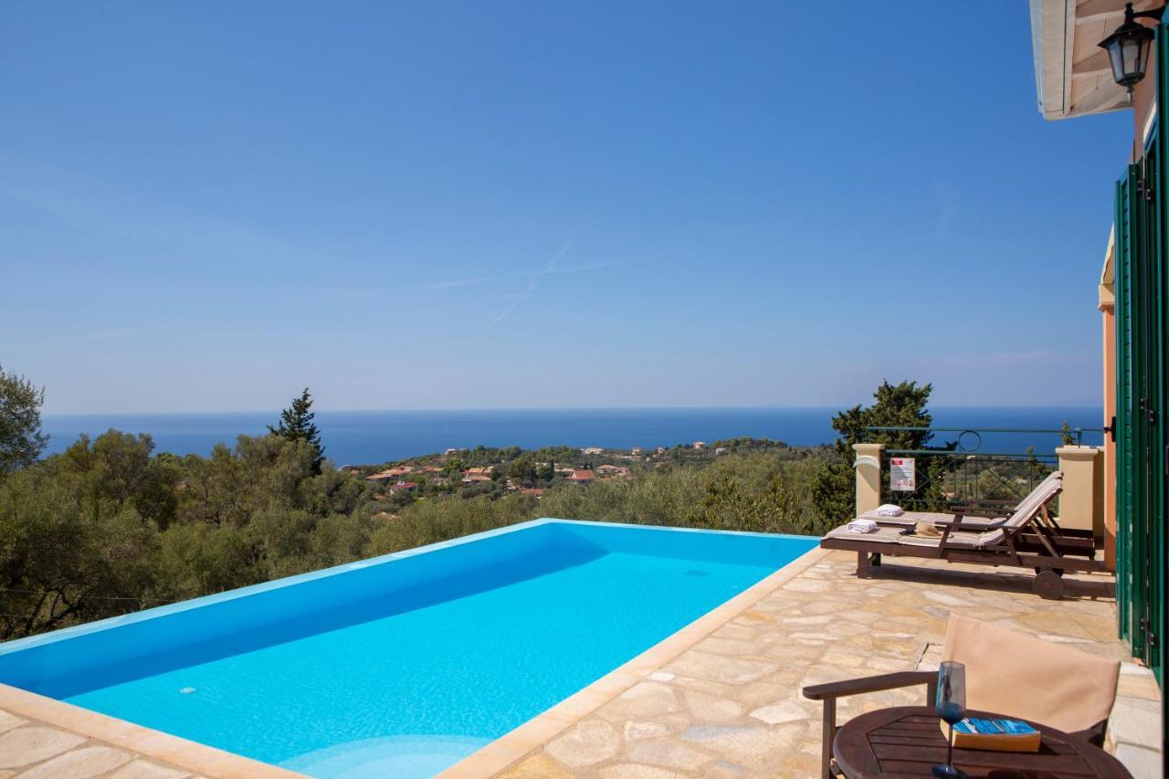 Villa Belvedere Rosa ซูกาเลดส์ ภายนอก รูปภาพ