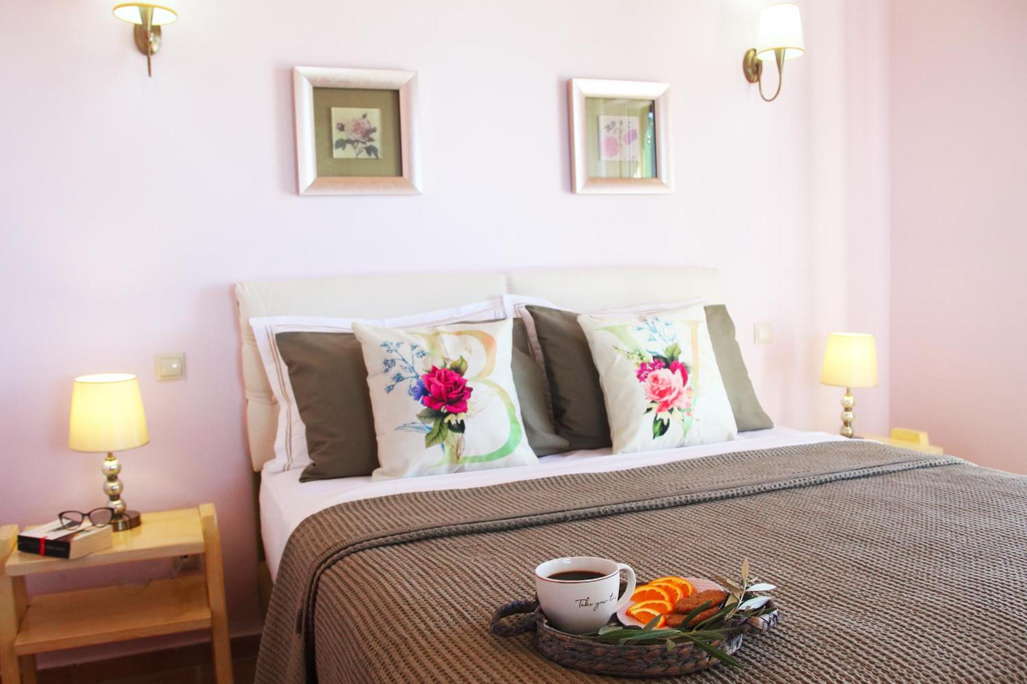 Villa Belvedere Rosa ซูกาเลดส์ ภายนอก รูปภาพ