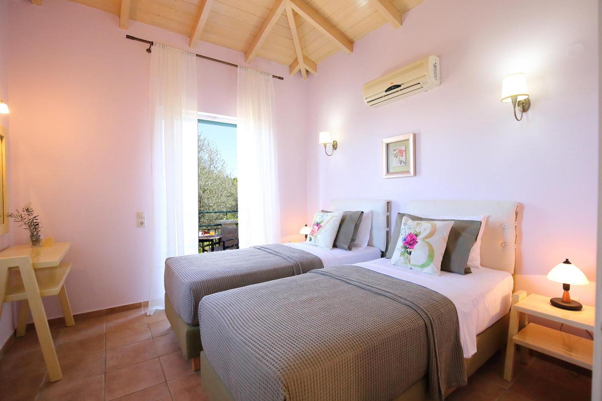 Villa Belvedere Rosa ซูกาเลดส์ ภายนอก รูปภาพ